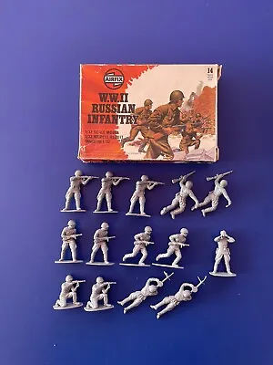 Airfix Toy Soldiers Russian Infantry Boxed 1/32 Scale WW2 (set Of 14) • £15.99