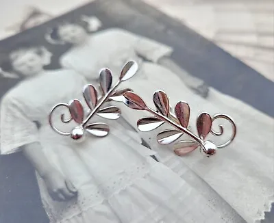 Vintage 40s Sterling Silver VAN DELL Leaf Design Screwback Earrings • $24.99