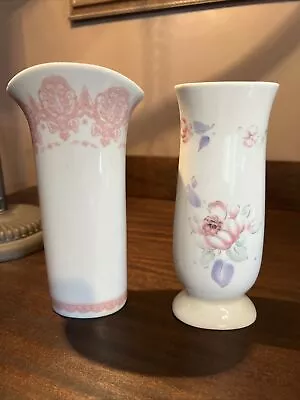 Beautiful Pair Of Vintage Porcelain Bud Vases That Just Happen To Be FTD 1992 • $11