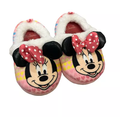 Girl 7-8 Pink Hearts Minnie Mouse Girl's Slippers Indoor Shoes • $12.69