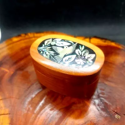 Small Wooden Jewelry Trinket Box With Inlaid Mother Of Pearl Birds MCM Vintage • $21.24