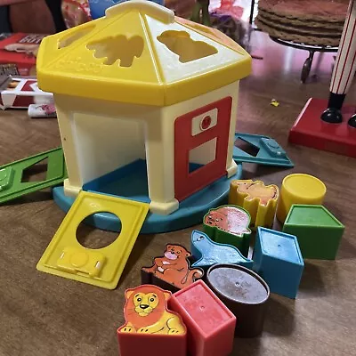 Vintage Chicco Cottage Circus Animal Shape Sorter Children's Toy Italy. • $9.99