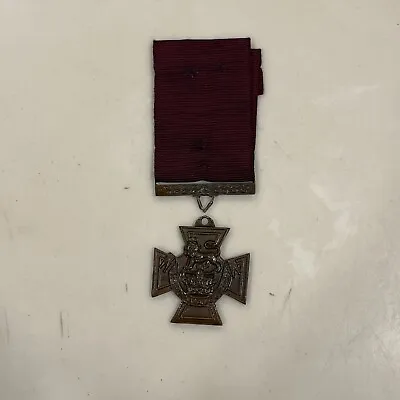 Vintage Victoria Cross Highest British Military Cross For Valour Medal  & Ribbon • $29.99