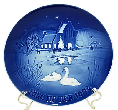 B&G Bing & Grondahl Christmas Plate 1974 - Christmas In The Village - Denmark B • $5.99