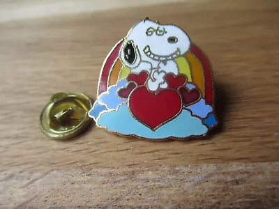 Snoopy Woodstock Peanuts Love Vintage Pin Badge • $24.46