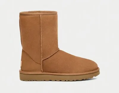 NEW AUTHENTIC UGG Women's Classic Short II Boots 1016223 - SIZE 5 - CHESTNUT • $99.99