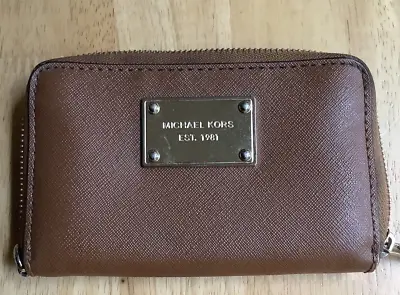 Michael Kors Tan Brown Small Zip Around Wallet 6x 3x 1 • $45