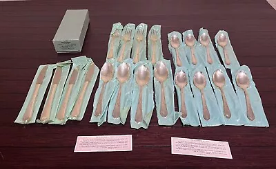 Vintage Onieda Ltd Wm A. Rogers A1 Plus Meadowbrook 20 Pc Silverware NEW • $49.99