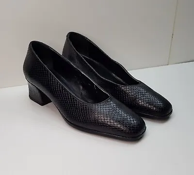 M&s Footglove Size 5uk Eu38 Womens Black Snake Skin Leather Mid Heel Court Shoes • £11.99