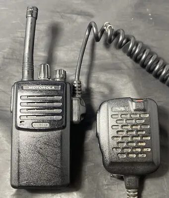 (Untested) Motorola Vertex Standard VX-261-G7-5 Two Way Radio MH-45 16Ch 7.4V • $85