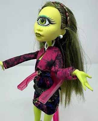 Monster High Iris Clops I Heart Love Fashion 2015 Rare Doll Collectible Cyclops • $98