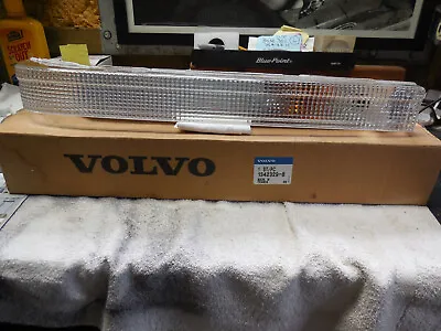 Volvo 740/760 Right Front T/signal Lamp W/bulb  CIBIE/OEM  USA Spec NOS • $95