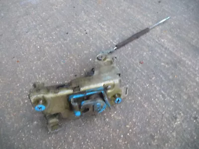 $30.49 • Buy VW CAMPER VOLKSWAGEN T2 Bay Cab Door Lock Catch Mechanism Late O/s Driver