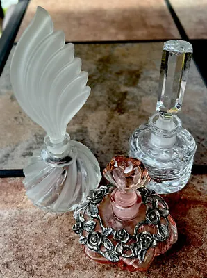 Glass Crystal Vanity Set: 3 Perfume Bottles Frosted Pink Depression Pewter Roses • $45