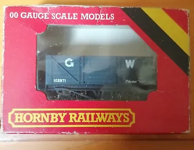 £5 • Buy Hornby R240, 7 Plank Open Wagon With Sheet Rail In GWR GREY '102179'