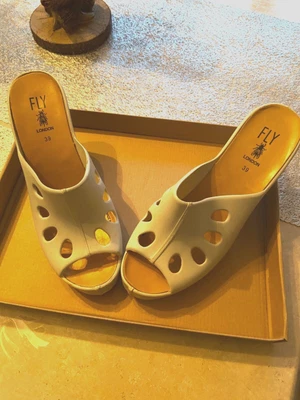 £10.50 • Buy Fly London Heel Mule Sandals Size UK 6(39)