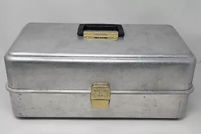 Vintage UMCO 203A Tackle Box Aluminum Three Tray Fishing Tool Box 19 X 9 X 7.75  • $27.99