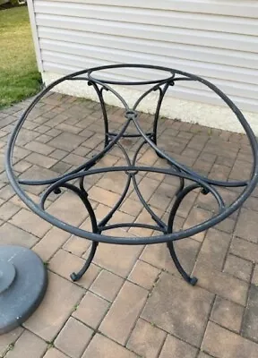 Brown Jordan Oval Patio Table  Roma  Collection • $650