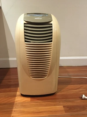 $75 • Buy Mistral Portable Air Conditioner And Heater