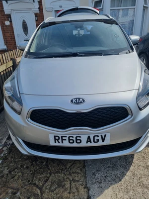 2017 Kia Carens 3 1.7 Crdi 7 Seater Mpv Euro 6 Ecodynamics • £4300