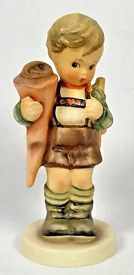 Goebel Hummel #80  LITTLE SCHOLAR  Figure Figurine 5 3/4“ • $0.99