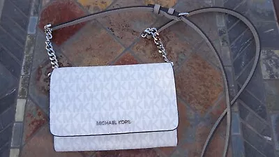 Authentic MICHAEL KORS PHONE Crossbody Bag Mini Shoulder Bag Wallet Bag Clutch • $34.99