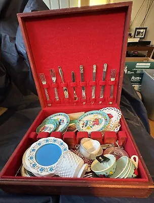 Vintage Tin And Plastic Child's Tea Sets & Utensils In Chest 56 Pieces Mixed Set • $39.95