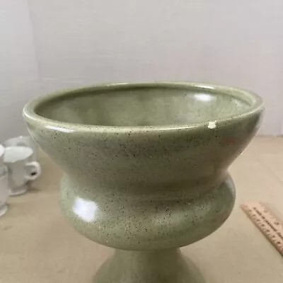 BEAUTUL VINTAGE HAEGER ART POTTERY CHALIS VASE PLANTER OLIVE GREEN 1970's 6  E • $15