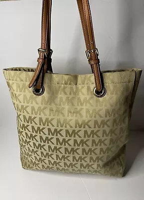 Michael Kors JetSet Canvas Shoulder Tote Handbag Large Khaki/Brown-Leather Strap • $24