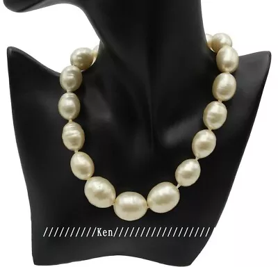 CHANEL Necklace Coco CC Pendant Choker Chain AUTH Vintage Gold 93P 43cm Pearl FS • $879.99