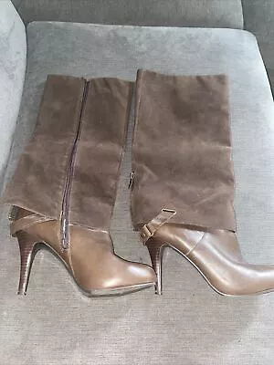 Women Nine  West Chocolate Brown Suede And Leather Heeled Boots! • $25