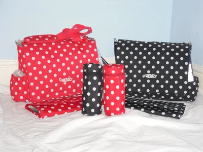 £18.49 • Buy Super Lightweight Cabin TRAVEL Baby Change Bag With Changing Mat And Bottle.