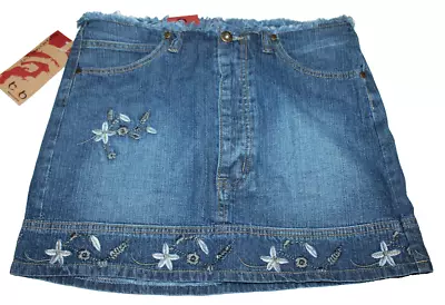 BQb Design Fusion Mini Skirt Women's Size Medium Embroidered Denim NWT • $12.97