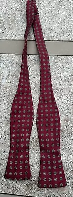 Vintage Men’s Bow Tie Resilio • $5.99
