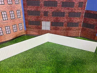 O Scale Tall Fence For Yards Fields And More - Two 6.5 Inch White Sections • $22.94