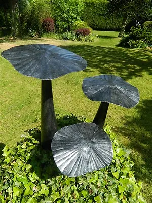 Mushroom Toadstool Garden Ornament - Set Of 3 Flat Mushrooms 20/30/40cm - Silver • £39.99