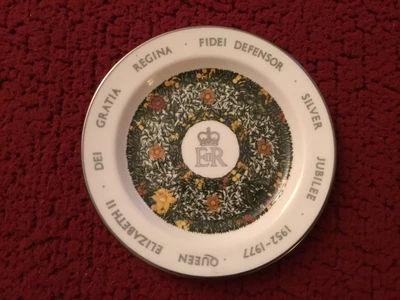 £3.99 • Buy Silver Jubilee Dish Pin Tray Plate White Queen Elizabeth II Commemorate China
