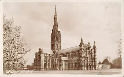 Salisbury Cathedral Real Photo Postcard Wiltshire England Unposted • £4.99