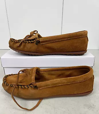 Minnetonka Womens Kilty Moccasin - Brown - 7.5 M US - 402-BROWN-7.5 -Pre-Owned • $20