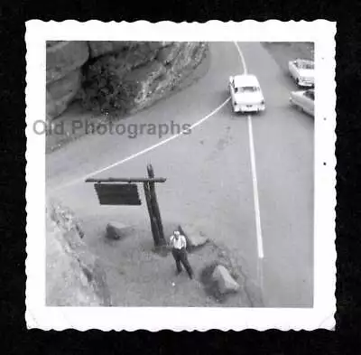 Looking Down Man Roadside Sign Fork In Road Cars Old/vintage Photo Snapshot-a560 • $8.50