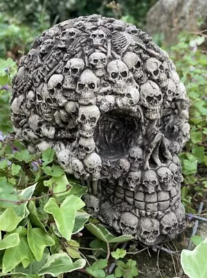 Stone Garden Multi-skull Skull Gothic Human Head Ornament Statue • £20.95