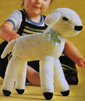 T028 KNITTING PATTERN LITTLE SPRING LAMB Or NATIVITY LAMB • £1.50