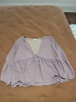 $0.99 • Buy Tobi Mauve V Neck Long Sleeve Flowy Top L