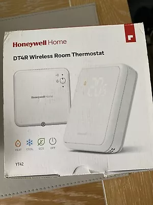 Honeywell DT4R Wireless Room Thermostat YT42WRFT20 • £50