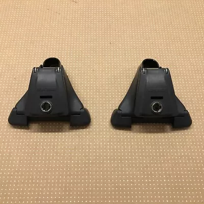 Set Of 2 Yakima Roof Rack Q Towers For Round Bars **No Pads Or Lock Cores** • $30