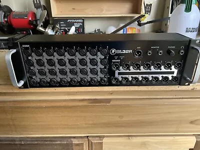 Mackie Dl32r Wireless Digital Mixer • $1600