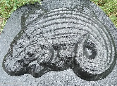 Alligator Plastic Mold Plaster Concrete Cement Gator Sport Mould  9 X6 X1/2” • $23