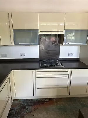 Kitchen Units  • £150