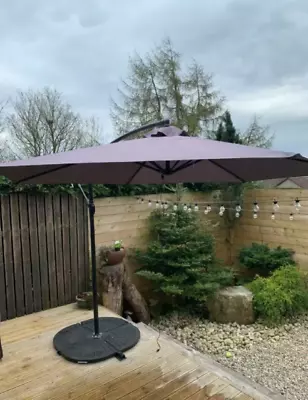 Grey Cantilever Parasol For Sell • £132