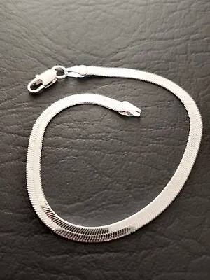 SUPER NICE 925 SILVER PLATED 4mm FLAT HERRINGBONE CHAIN BRACELET 8  LONG • $5